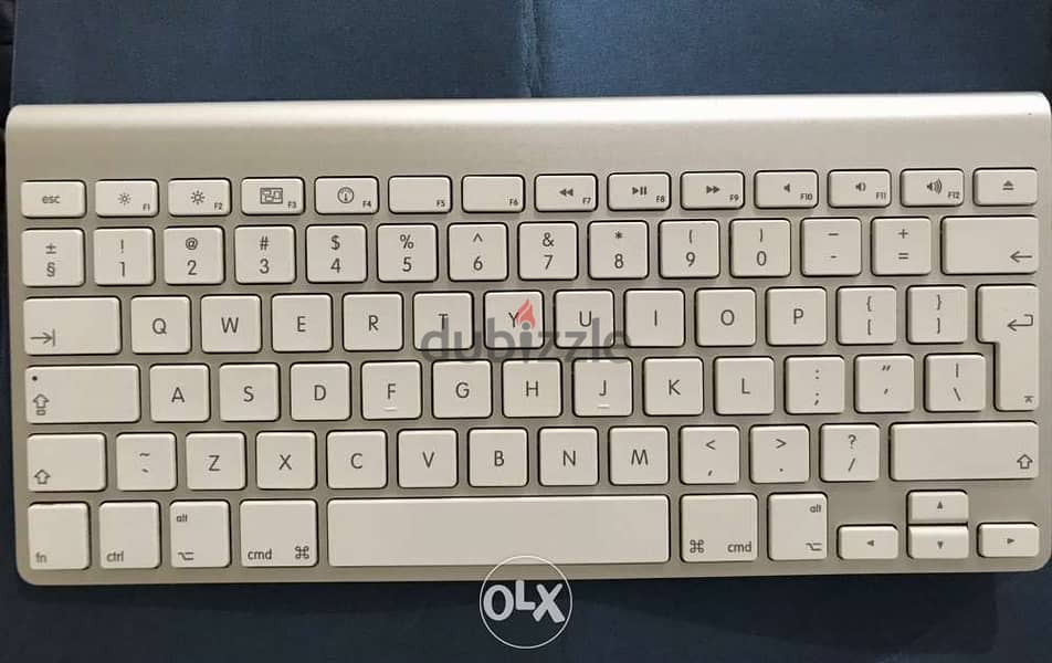 Apple Wireless keyboard 4