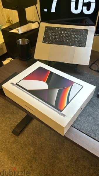 Macbook Pro 16” 2021 M1 Max - 32 GB - 1 TB SSD 2