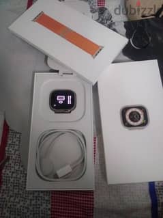 apple watch ultra 1 look like new condition 6 month old