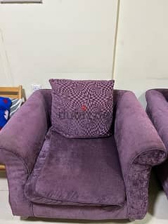 3x2x1 Sofa set, in excellent condition !