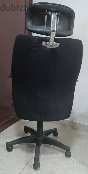 Rotatable Office Chair 2