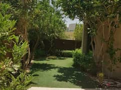 Villa with garden swimming pool for rent in Siddeeq