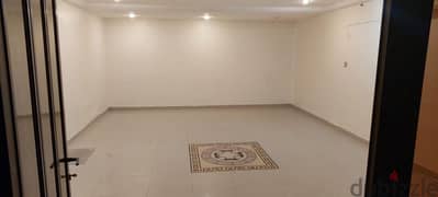 Small appartment for rent  near AUM and Gate mall