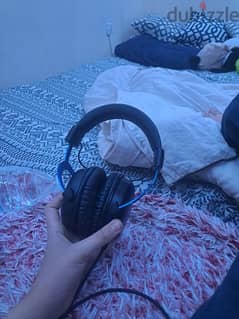 hyperx Playstation headset good condition usuable on ps4 and ps5 0