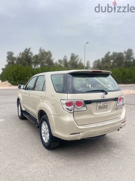 Toyota Fortuner 4Cyl 2013 Sale on Without any Documents installment 2