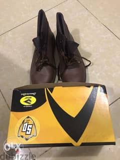 New Safety shoes made in Italy size 44