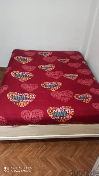 Good condition Queen size Bed available . 1