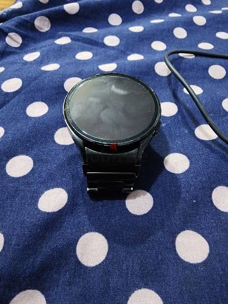Samsung Watch 4 44mm with extras 2
