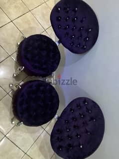 round chairs