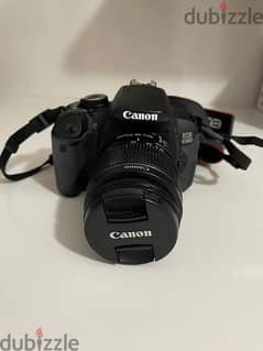 Canon EOS 650D in its original box and case with Accessories