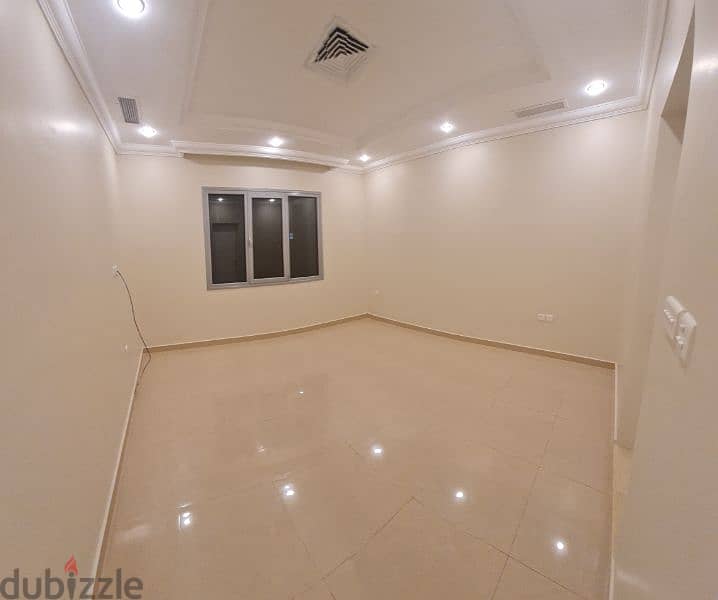 very nice super clean villa flat in Abu Fatera 1