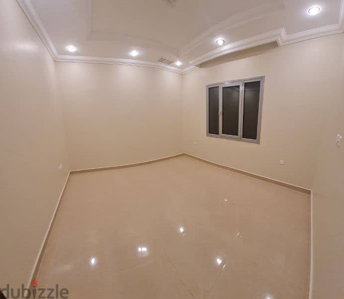 very nice super clean villa flat in Abu Fatera 3