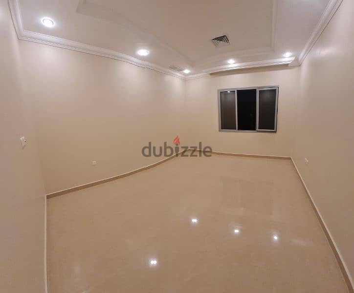 very nice super clean villa flat in Abu Fatera 6