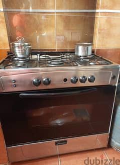 5 Burner Cooking range with 2 gas cylinder for sale