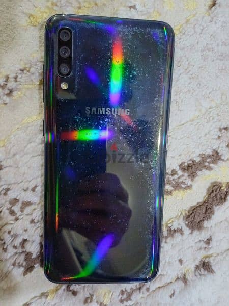Samsung A70 1