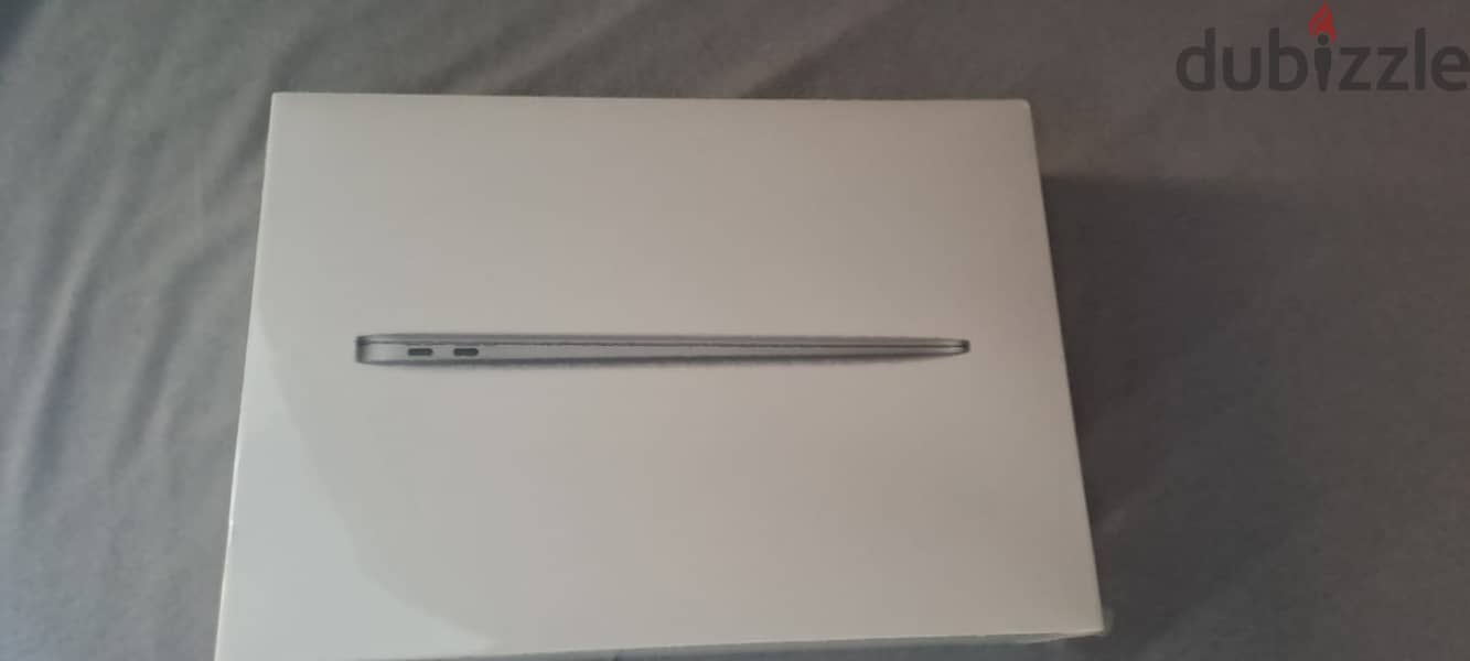 Apple MacBook Air 13 inch M1 Space Greay Brand New sealed Pack 2