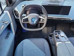 2024 BMW iX xDrive750i 0