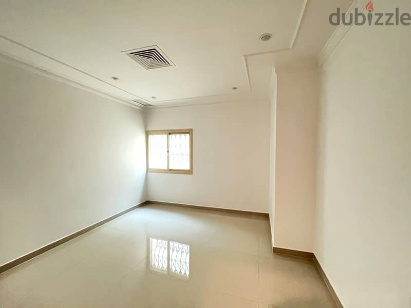 Qortuba – great, spacious five bedroom floor w/roof terrace 5