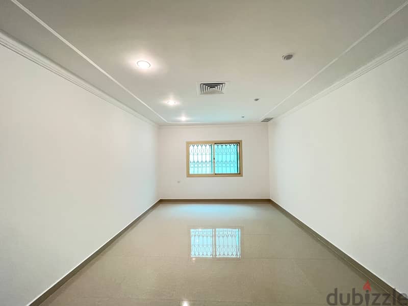 Qortuba – great, spacious five bedroom floor w/roof terrace 8