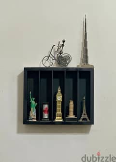Wall decor with souvenirs 0