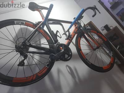 carbon road bike