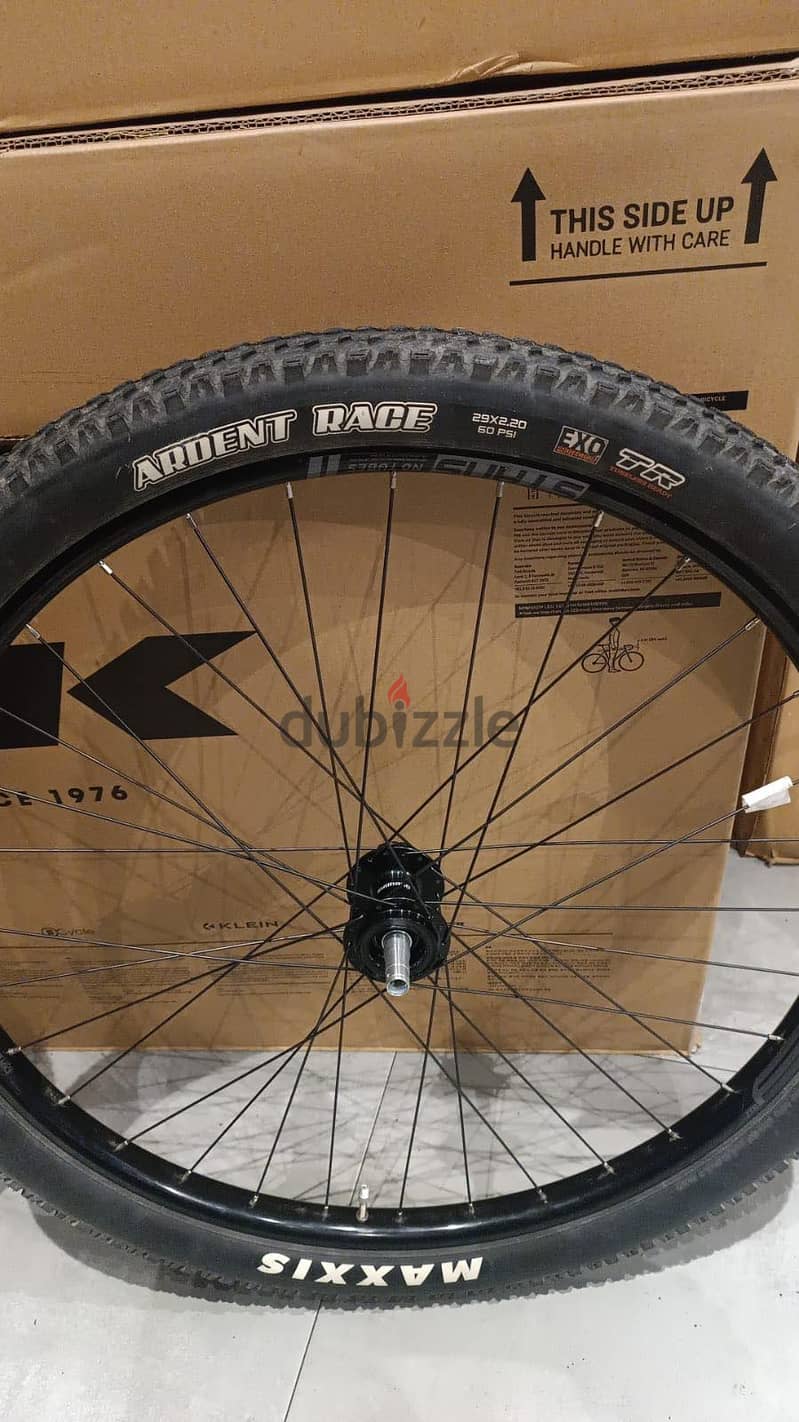MTB 29er Wheels with hubs and tires. ( assembled) 2