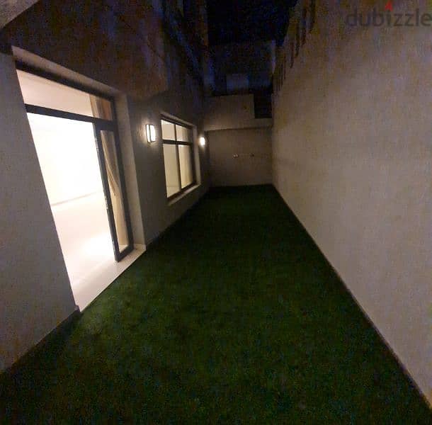 amazing huge flat in Jabriya with private outdoor area 9