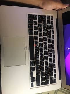 macbook air 2013 working in good condition