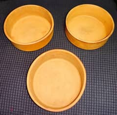 Sparingly Used 3 Small Earthenware Pots (5-9pm-66379610) 0