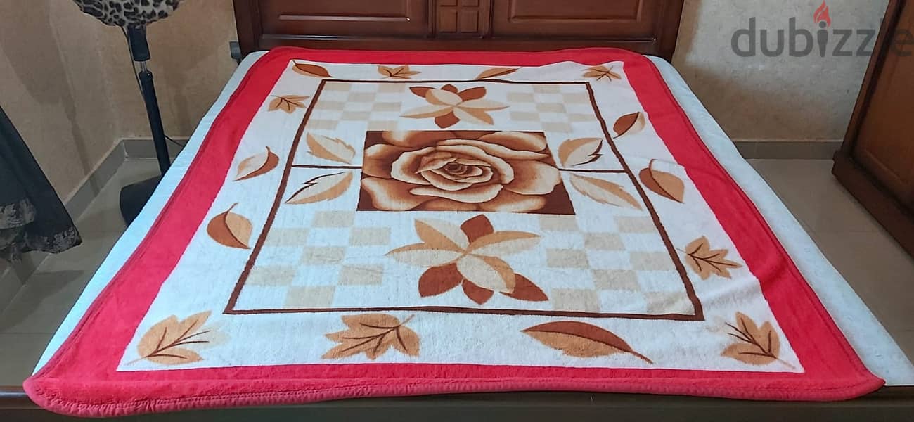 Woollen Blankets/ Quilts/Rugs 1