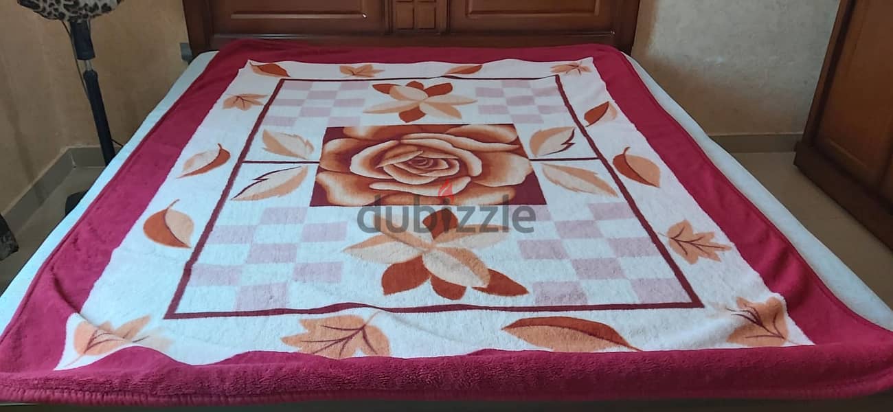 Woollen Blankets/ Quilts/Rugs 2