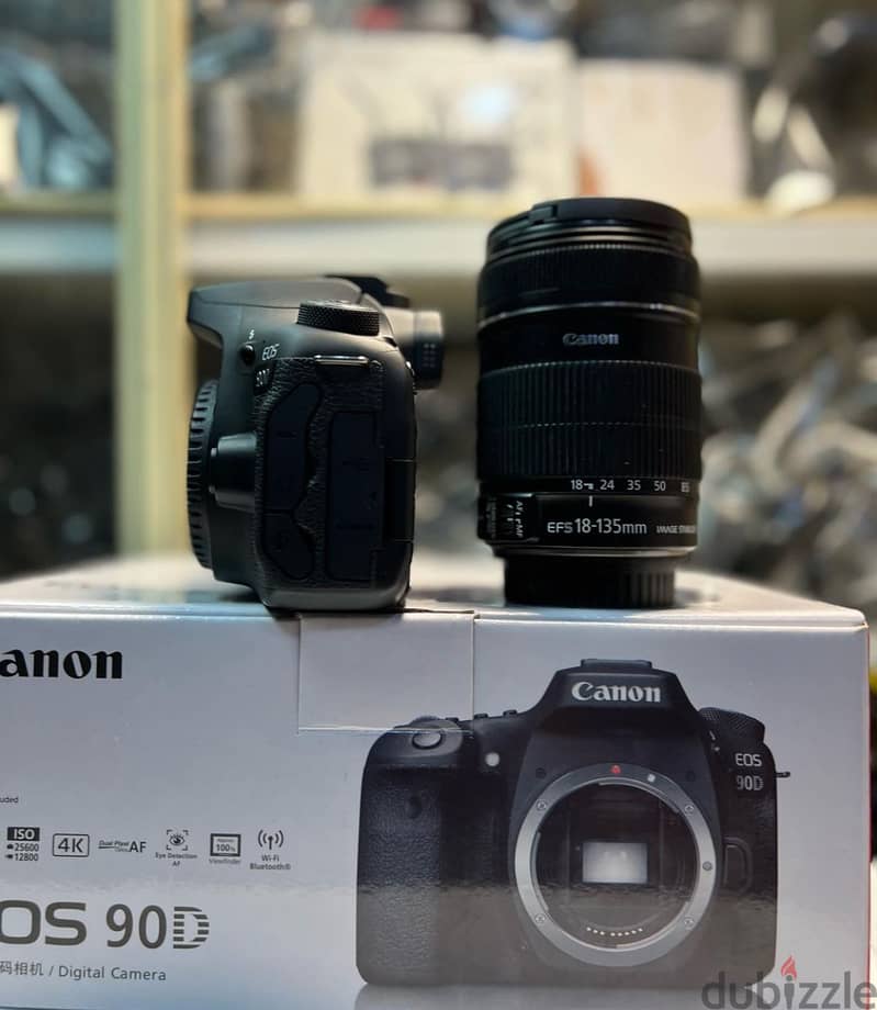 Canon Eos 90D with lens and Full Kit 1