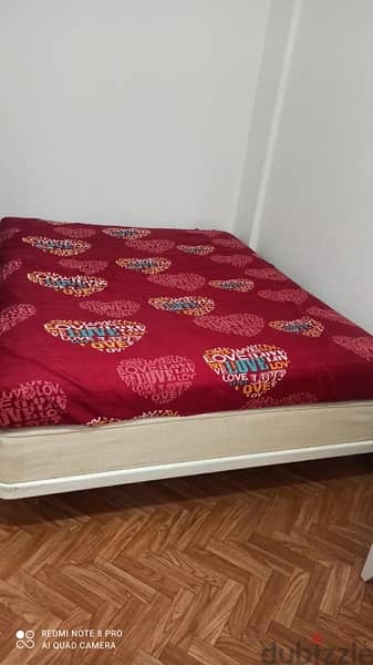 queen size bed with Ikea mattress 2