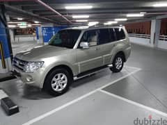 Pajero 2013, full specifications, first class, sunroof
