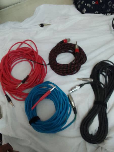 original low noises cable . 10 meters 1
