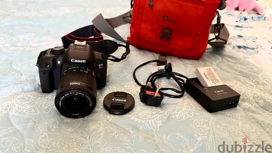 CANON 700 D dslr camera for sale in good condition