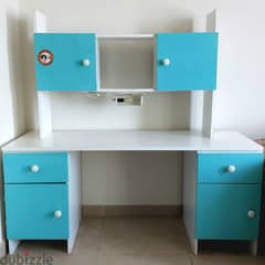 Kids Study table with drawers and decorative table for sale