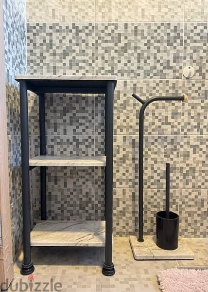 3-Tier Storage Shelf with toilet roll stand 2
