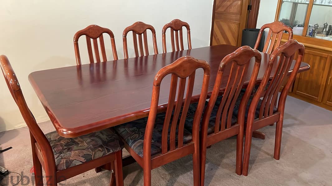 Dining table - 8 chairs 1