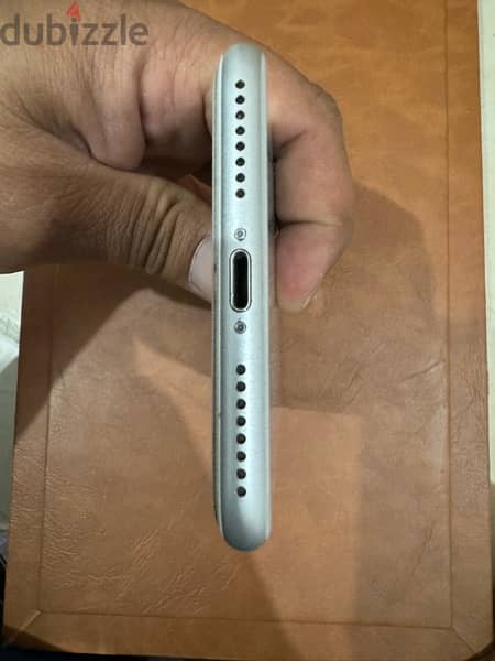 Iphone 8 plus, 64Gb, White color Fantastic condition 3