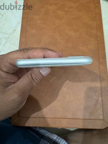 Iphone 8 plus, 64Gb, White color Fantastic condition 5