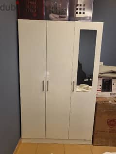 walldrobe - cloth cabinet 0
