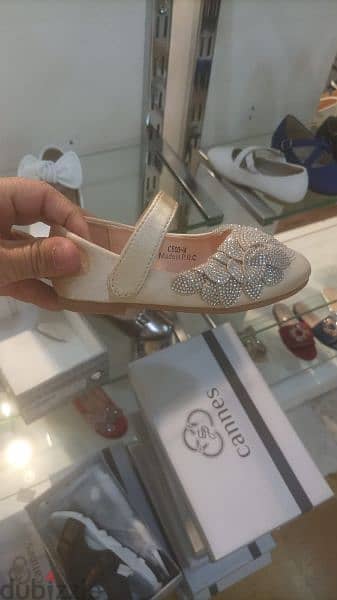 branded new collection sandals in low price beautiful designs order it 5