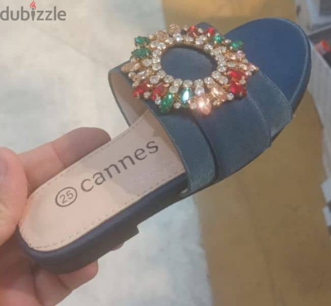branded new collection sandals in low price beautiful designs order it 18