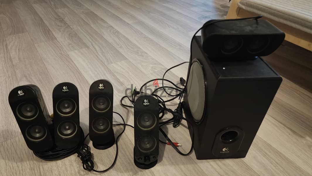 Logitech music system with5 speaker 1