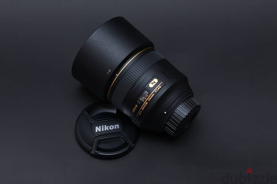 Nikon AF-S NIKKOR 85mm f/1.4G Lens 4