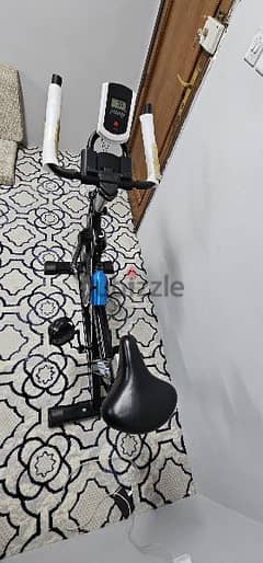 Exercise cycle in neat and clean condition