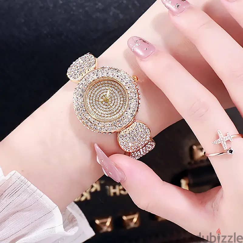 Luxury Quartz Bracelet Women’s Watch 1