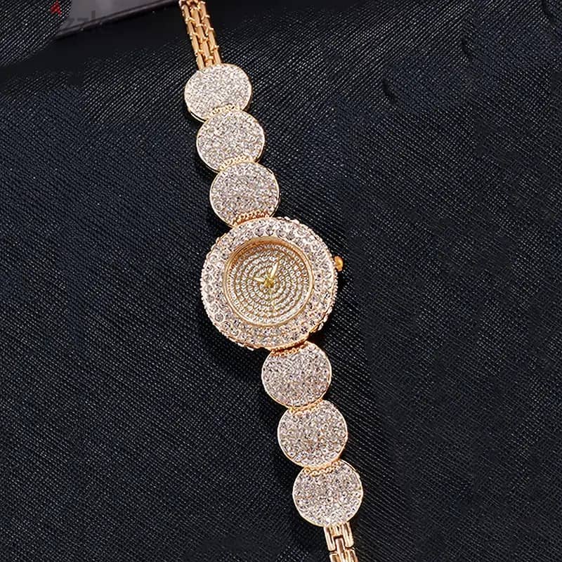 Luxury Quartz Bracelet Women’s Watch 5