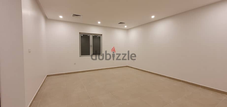 4 Bedroom  in Zahra with driver room. 6